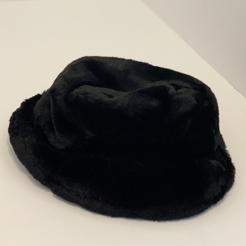 Nordstrom — Faux Fur Black Hat